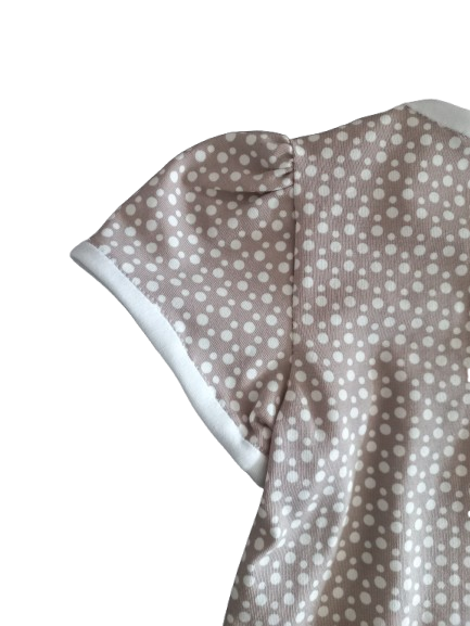 Taupe met witte stip pofmouw