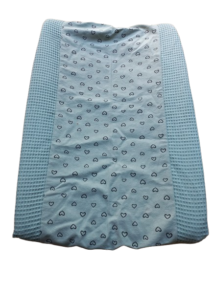 Aankleedkussenhoes oudgroen met hartjes v Aankleedkussen oudgroen met hartjes