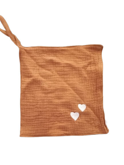 Speendoekje caramel met hartjes