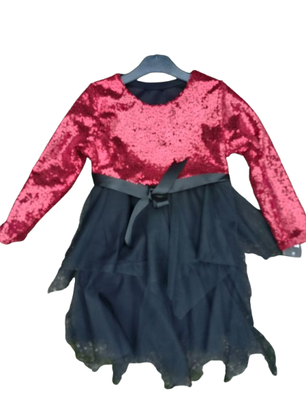 Rode glitter jurk met zwarte tule rok