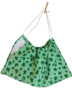 Weegdoek wit groen geblokt met klaver