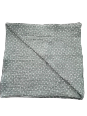 Hydrofieldoek oud groen met witte bloemetjes en blaadjes