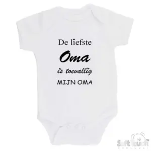 Rompertje De liefste oma is toevallig mijn oma