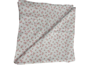 Hydrofieldoek wit met roze roosjes